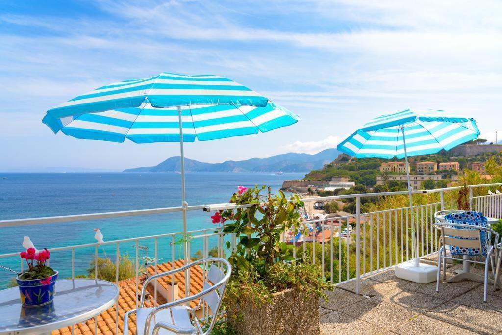 Appartamenti La Terrazza Sulle Ghiaie - Goelba Portoferraio Exterior foto